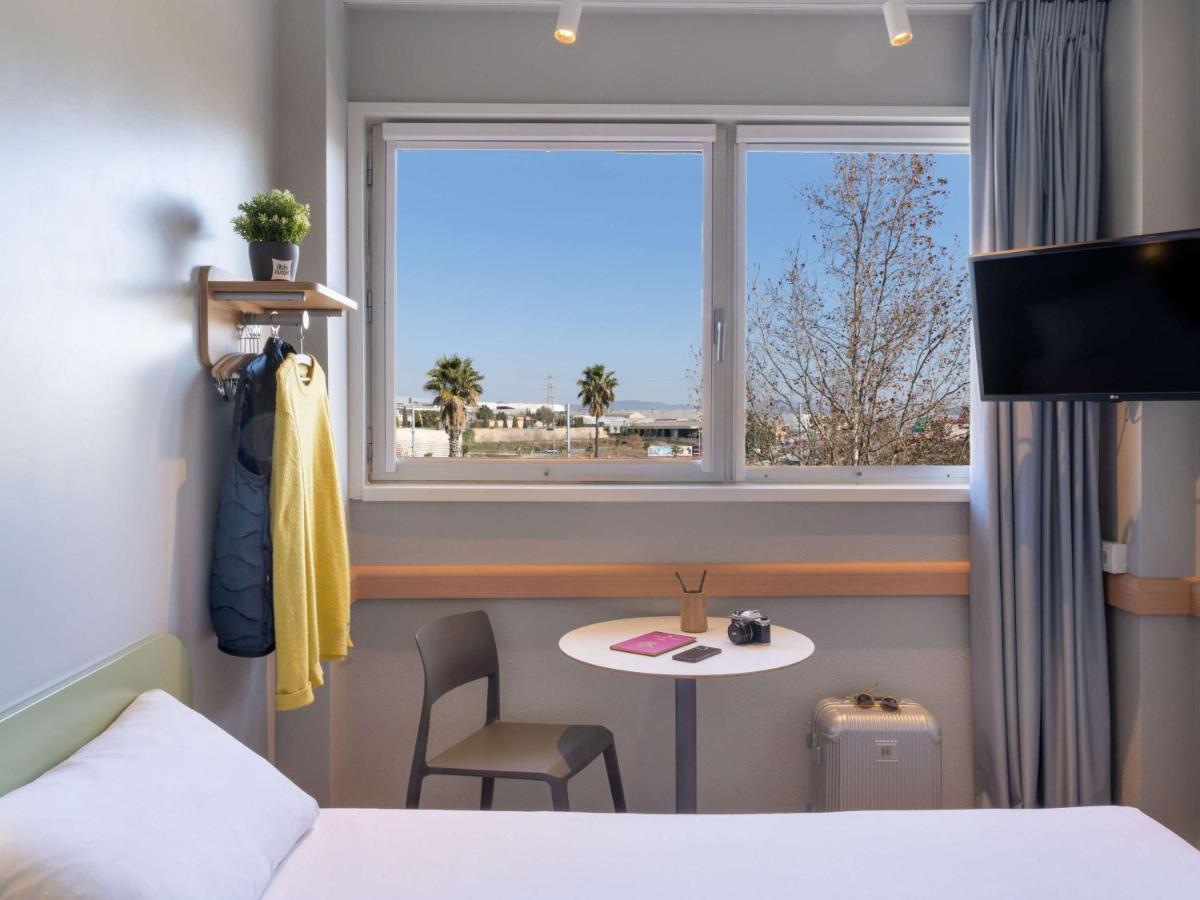 Ibis Budget Barcelona Viladecans Exterior foto